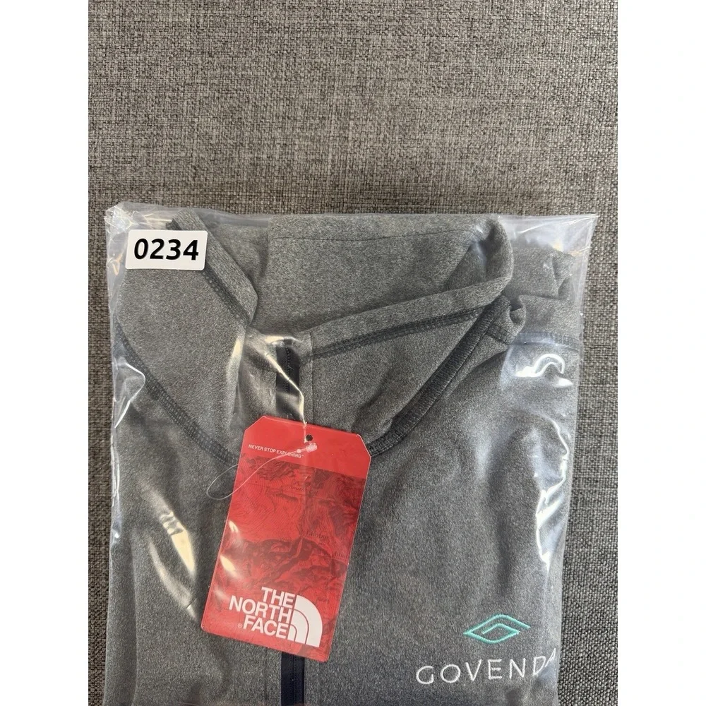The North Face Tech 1/4 Zip Fleece Pullover Gray‎ Men's Medium Covenda Logo NWT